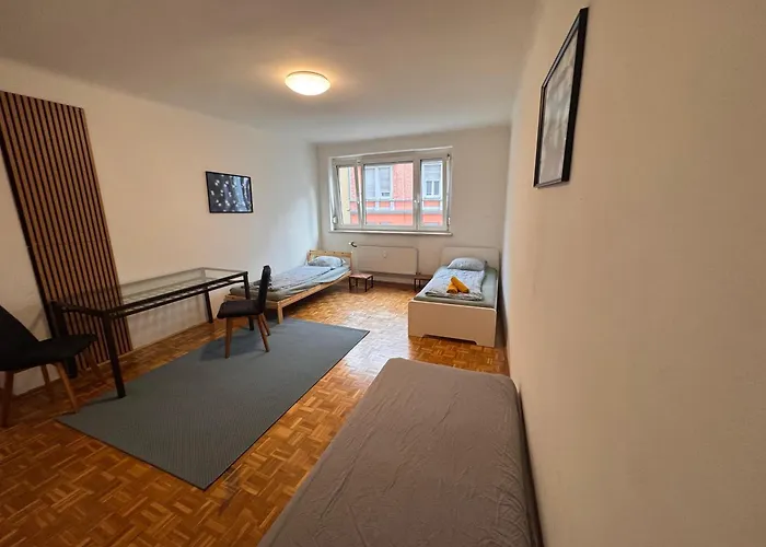 Apartment Grossraeumig Und Zentral Inklusive Parkplatz *