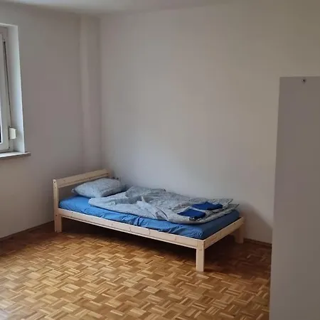 Grossraeumig Und Zentral Inklusive Parkplatz * Štýrský Hradec